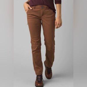 Prana Halle Straight Pant Size:4 Excellent condition. See photos for measurement